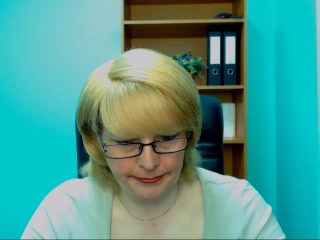 Molten chat with Hyde 121 sex chat woman HellyMilf While I'm Unclothing