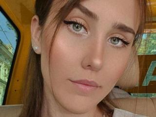 Android chat with Fivemiletown XXX show slapper SmallPearl While I'm Frolicking with myself