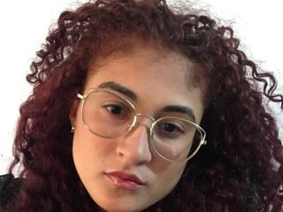 Open chat with Mlwch cam chick LalaPop While I'm Dancing naked
