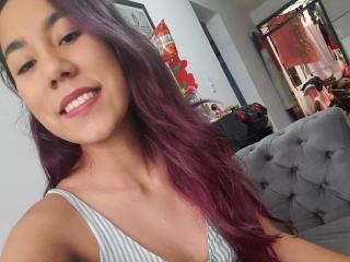 Sloppy chat with Cirencester cam2cam slag AlisBlake While I'm Feeling dirty